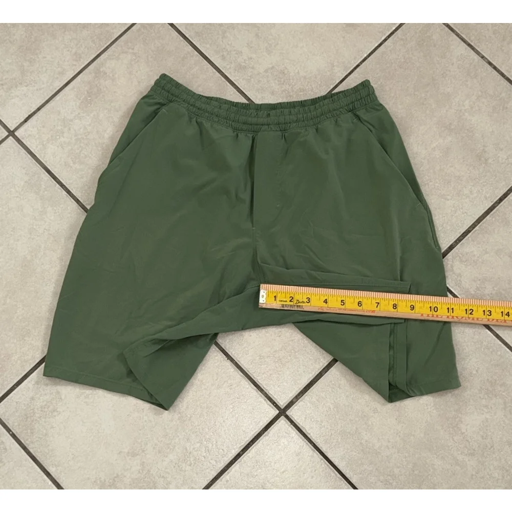 LULULEMON PACE BREAKER SHORT LINER 9” GREEN SIZE MEDIUM - Picture 2 of 8